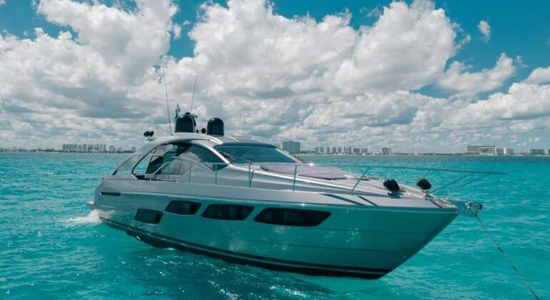56 Ft Pershing Yacht Charter Cancun Luxury Experience