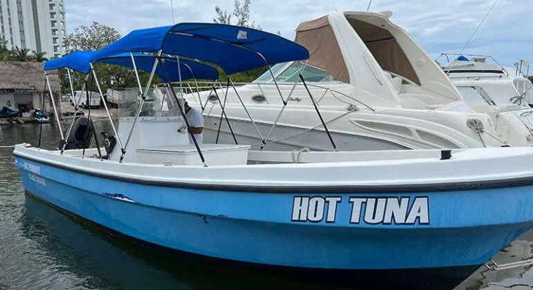 Hot Tuna Panga Fishing Charter Cancun Affordable Trip