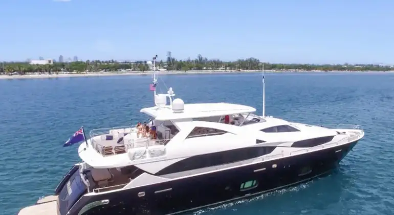 Cancun 120ft Sunseeker Superyacht Charter Ultimate Luxury