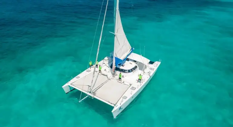 Induna 68ft Catamaran Rental Cancun to Isla Mujeres