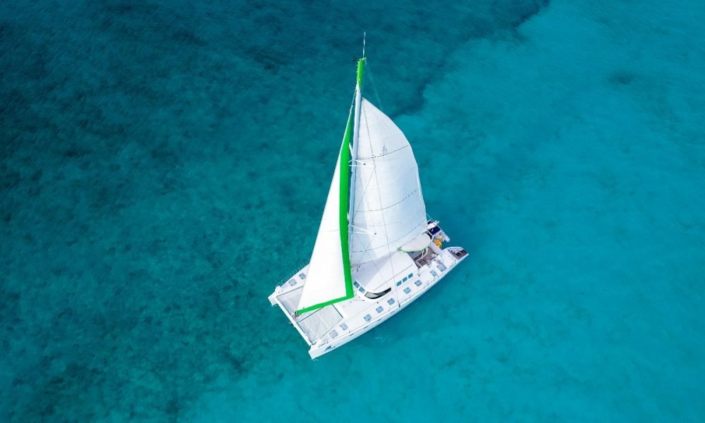 Tiare 55ft Catamaran Rental Cancun to Isla Mujeres
