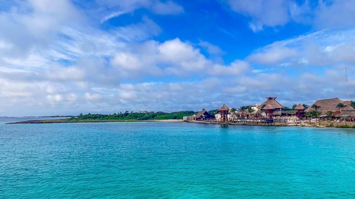 Boat ride from cancun to tulum